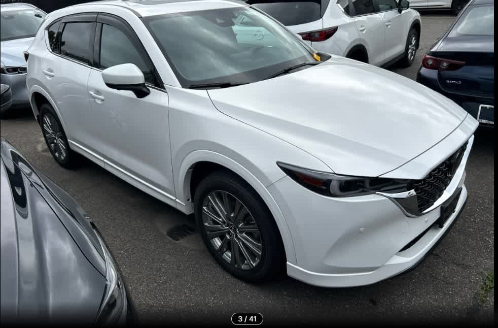Used 2023 MAZDA CX-5 Signature AWD/4WD image 4