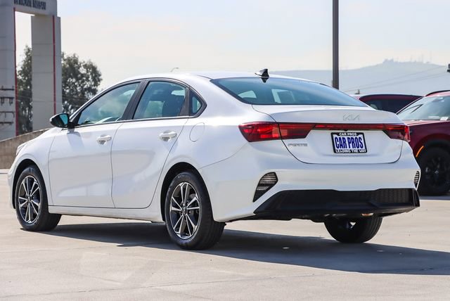 Used 2024 Kia Forte LXS image 6