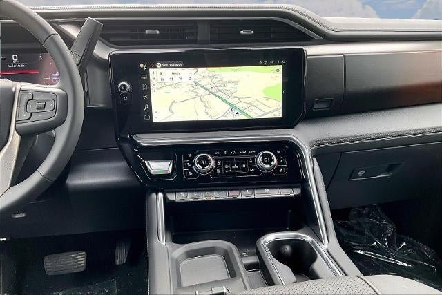 New 2026 GMC Sierra 3500 Denali w/ Denali Reserve Package AWD/4WD image 7