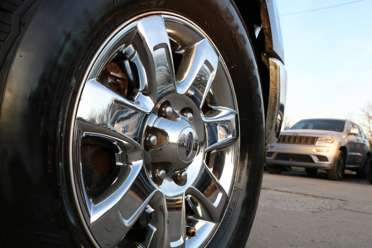 Used 2013 Ford F150 XLT w/ Luxury Equipment Group image 7