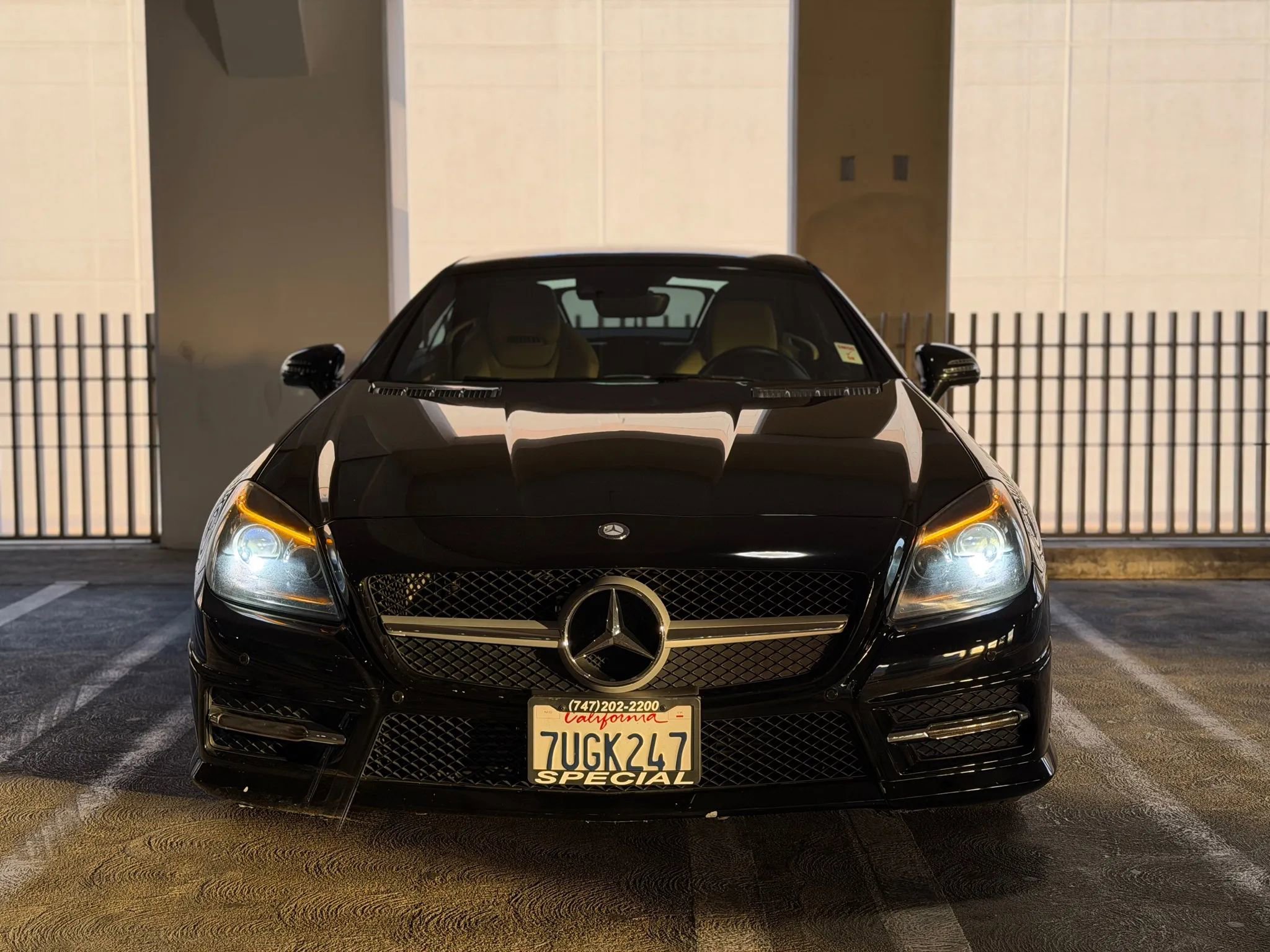 Used 2014 Mercedes-Benz SLK 250 w/ Sport Package image 16