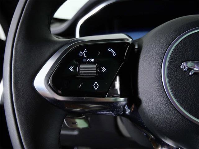 Used 2026 Jaguar F-PACE R-Dynamic S image 26