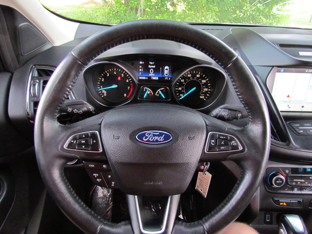 Used 2018 Ford Escape SEL w/ Ford Safe & Smart Package image 23