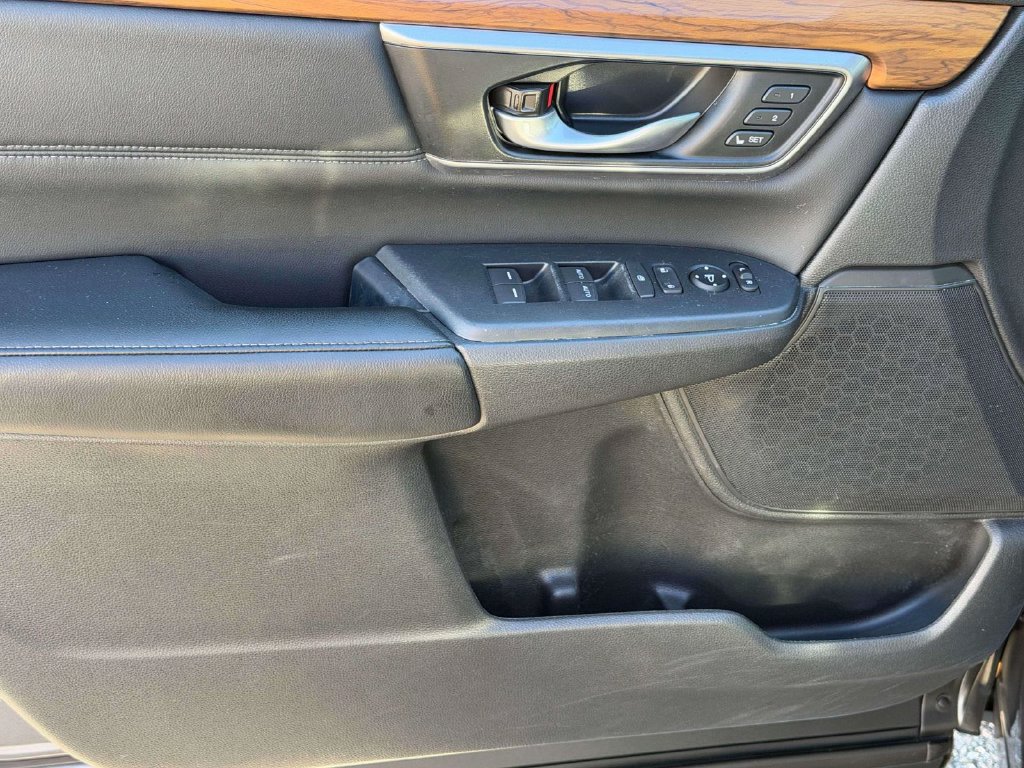 Used 2022 Honda CR-V Touring image 24