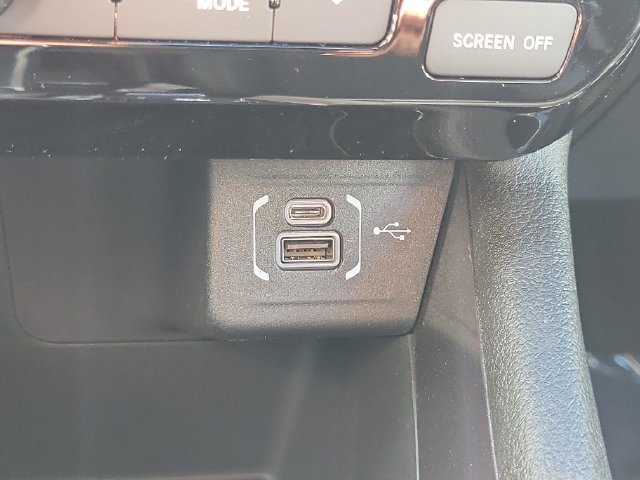 New 2026 Jeep Compass Latitude AWD/4WD image 24