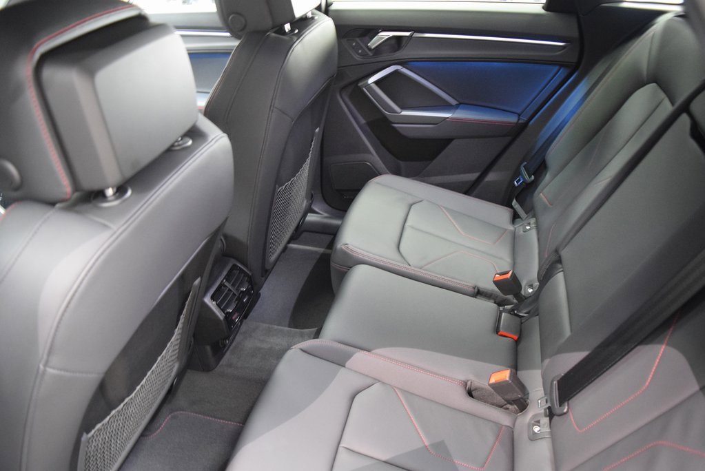 New 2025 Audi Q3 2.0T Premium Plus image 5