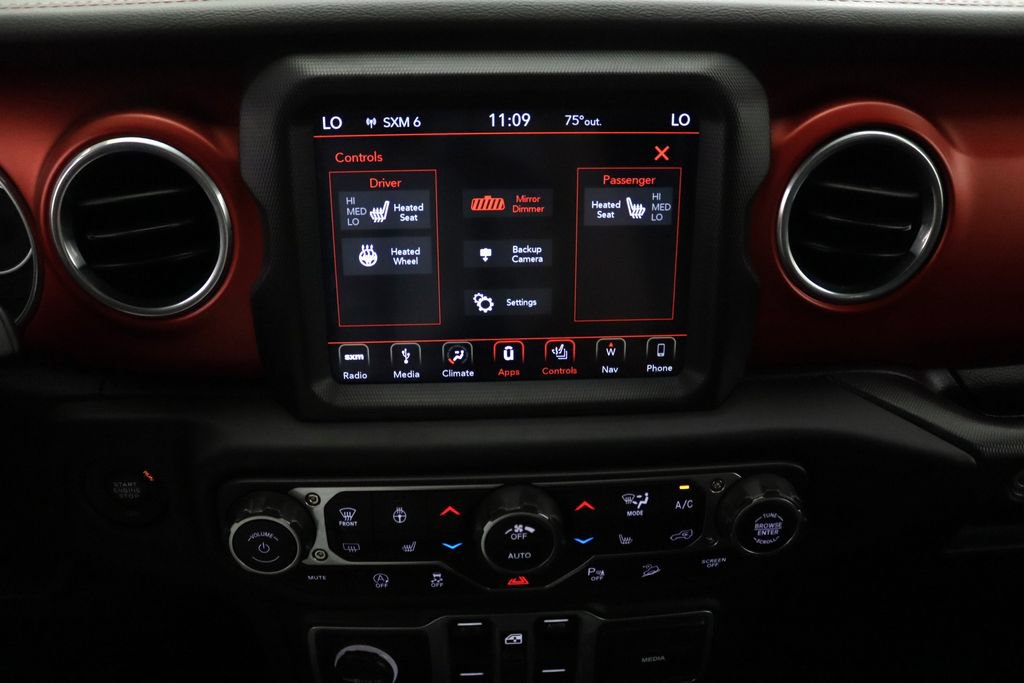 Used 2018 Jeep Wrangler Unlimited Rubicon AWD/4WD image 23