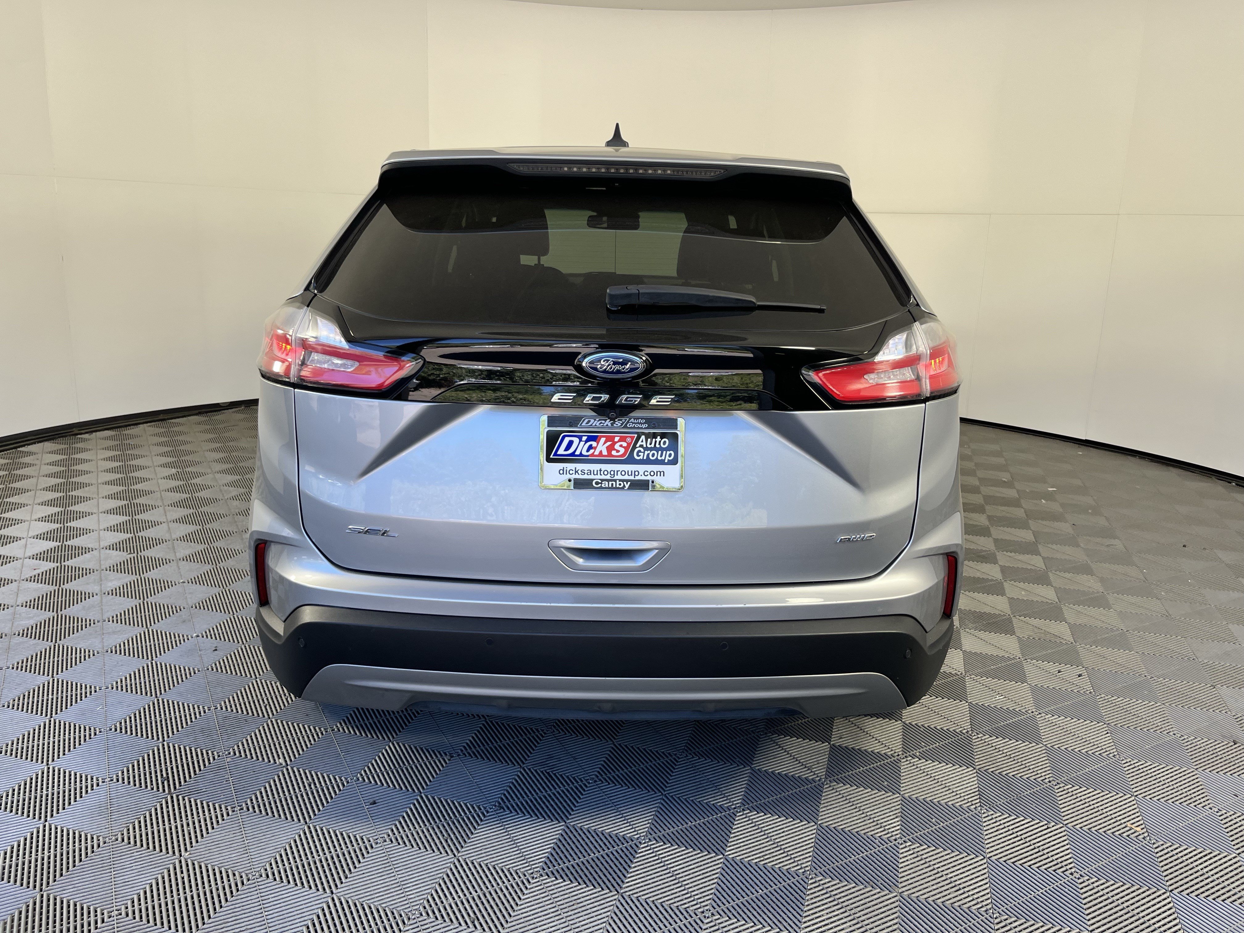 Used 2022 Ford Edge SEL AWD/4WD image 4