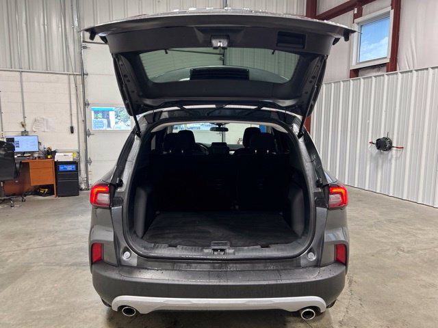 Used 2025 Ford Escape Active w/ Cold Weather Package AWD/4WD image 19