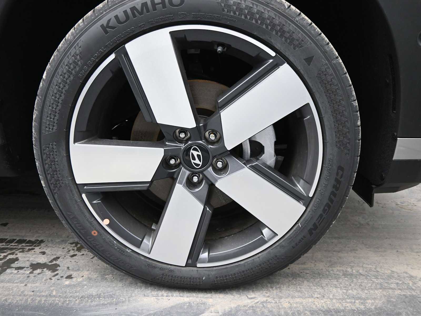 New 2026 Hyundai Santa Fe Limited image 10