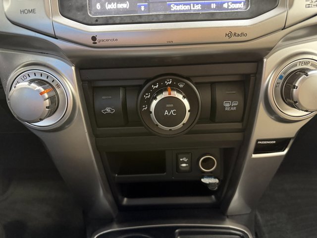 Used 2015 Toyota 4Runner SR5 image 18