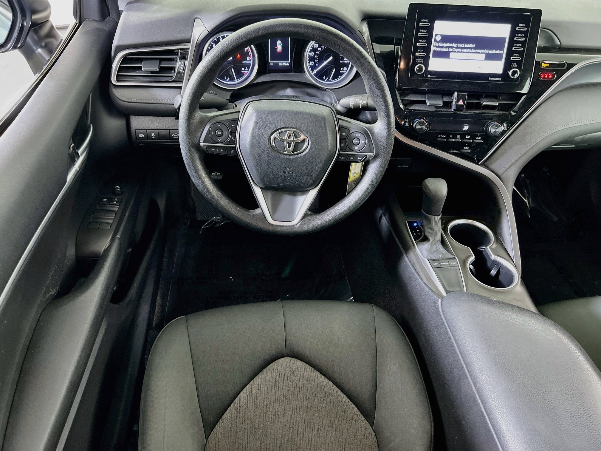 Used 2023 Toyota Camry LE FWD image 20