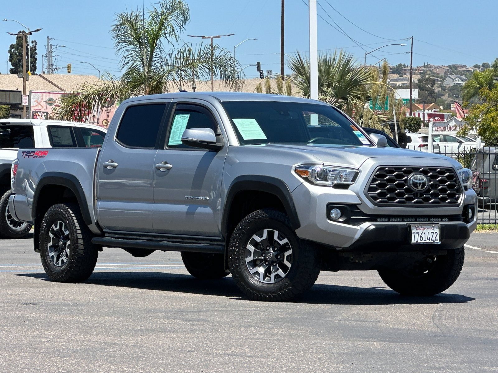 Used 2020 Toyota Tacoma TRD Off-Road w/ Technology Package AWD/4WD image 8