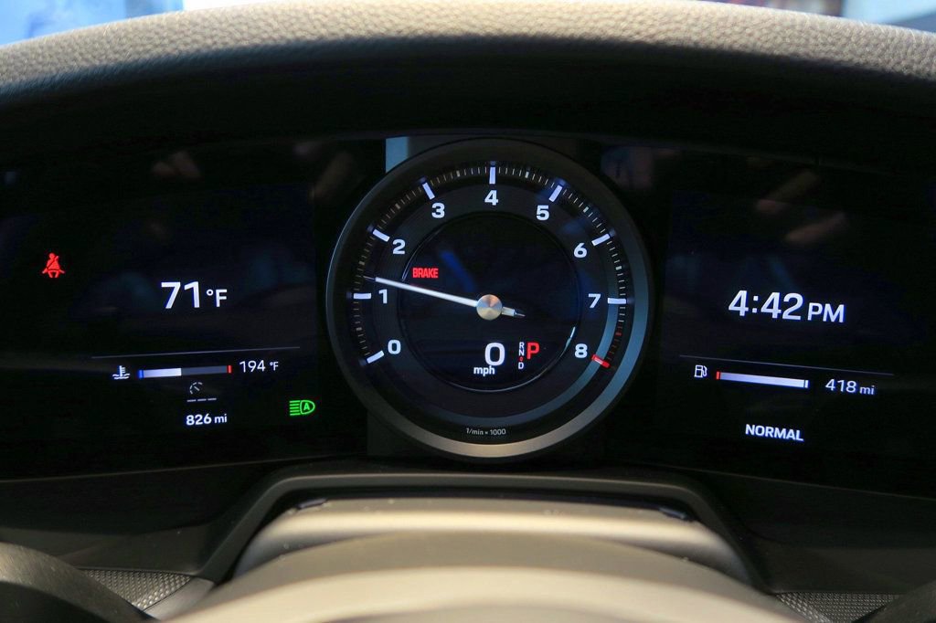 Used 2024 Porsche 911 Carrera S image 16