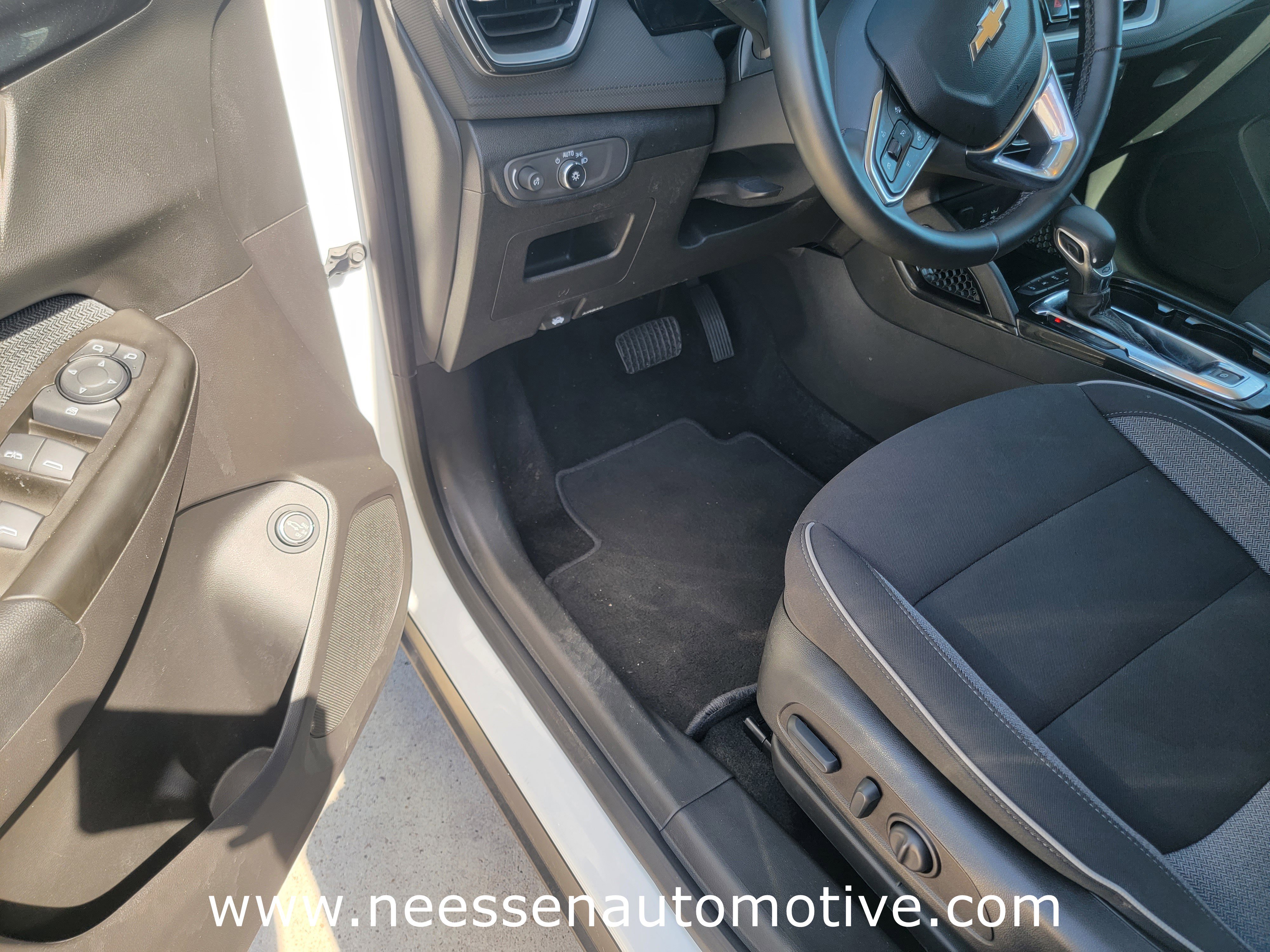 Used 2026 Chevrolet TrailBlazer LT w/ Convenience Package image 14