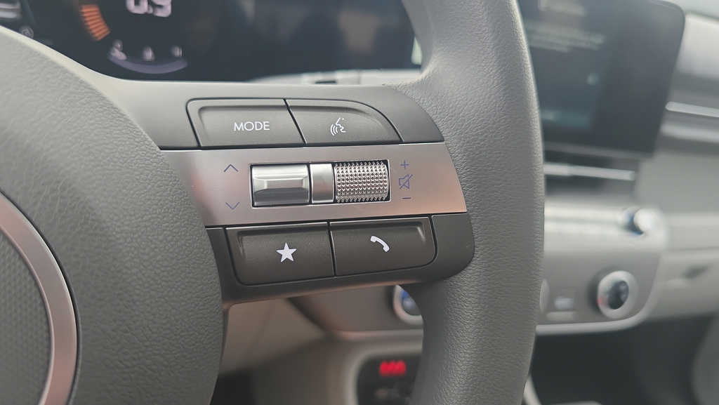 New 2026 Hyundai Kona SE AWD/4WD image 23