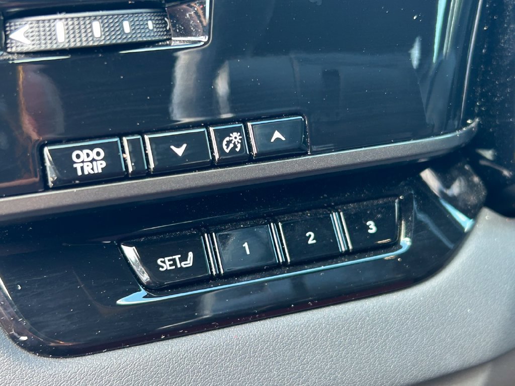 Used 2024 Lexus RX 500h F Sport w/ Accessory Package (P1) AWD/4WD image 27