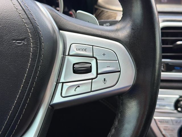 Used 2019 BMW 750i w/ Executive Package RWD image 27