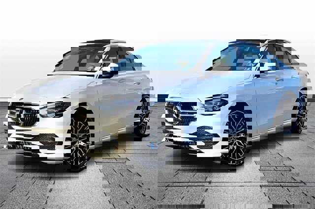 Certified 2023 Mercedes-Benz C 300 4MATIC Sedan image 4