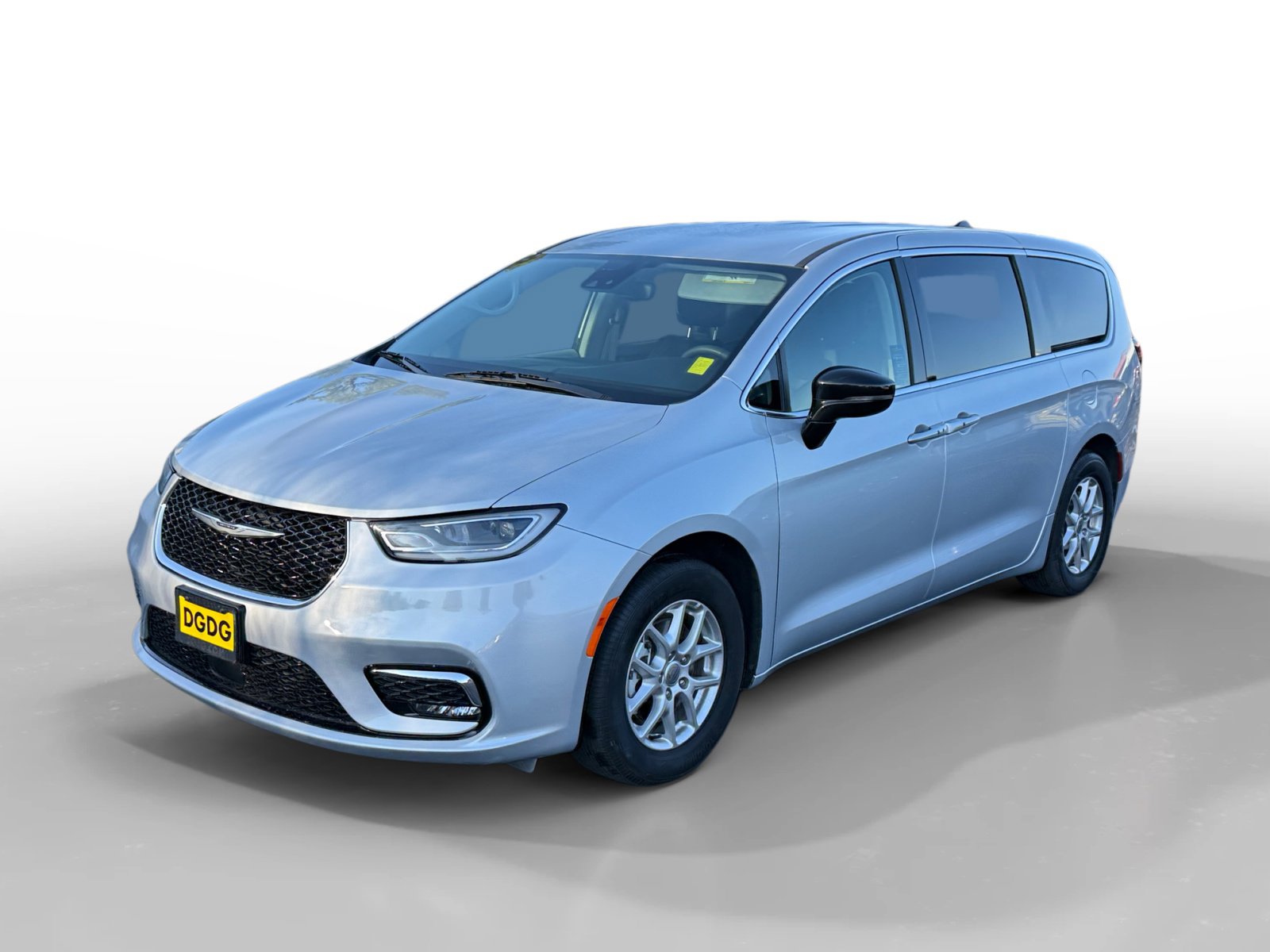 Used 2024 Chrysler Pacifica Touring-L