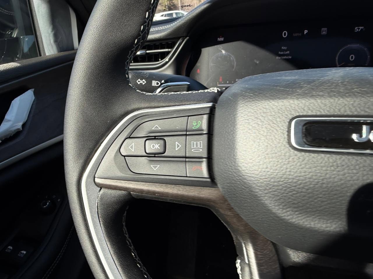 New 2026 Jeep Grand Cherokee Altitude image 14