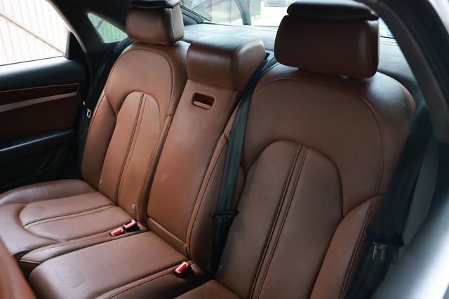 Used 2011 Audi A8 4.2 image 11