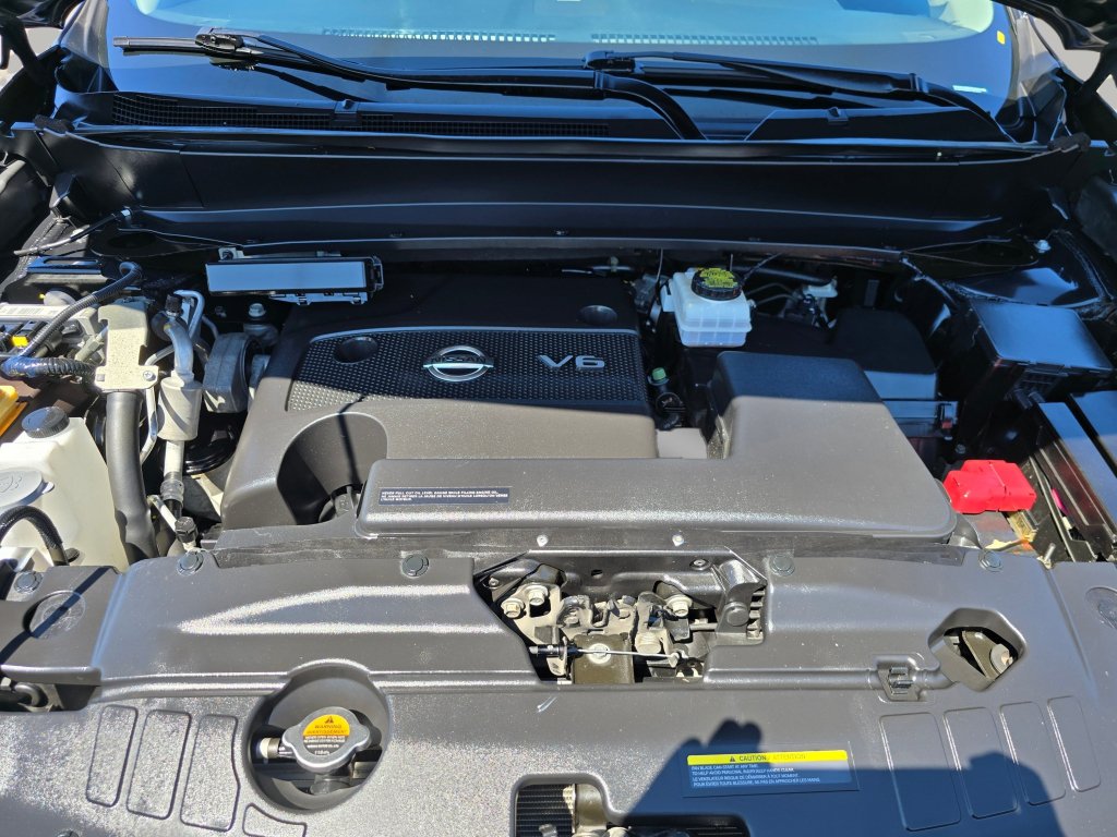 Used 2016 Nissan Pathfinder SL w/ SL Premium Package AWD/4WD image 22