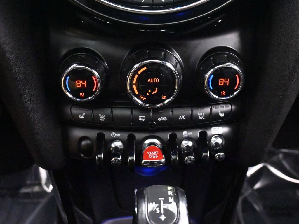 Used 2018 MINI Cooper S image 26