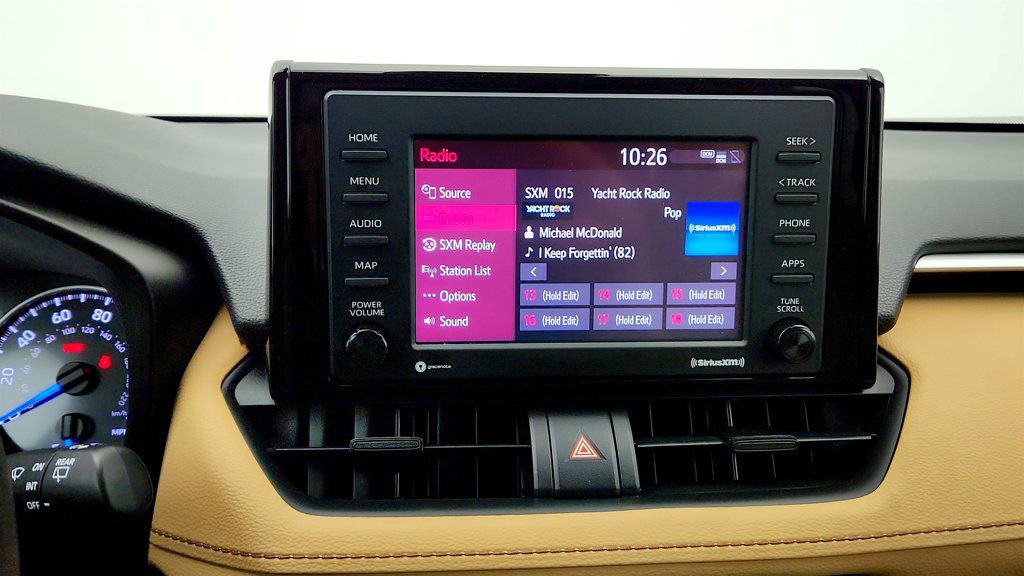 Used 2021 Toyota RAV4 LE AWD/4WD image 18