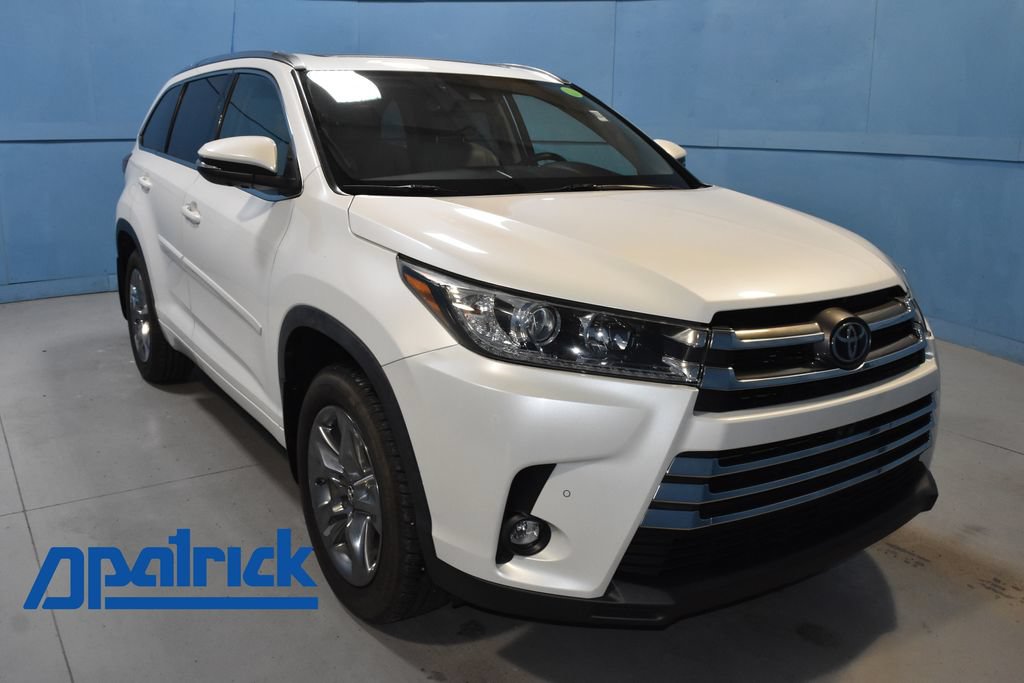 Used 2019 Toyota Highlander Limited Platinum AWD/4WD image 1