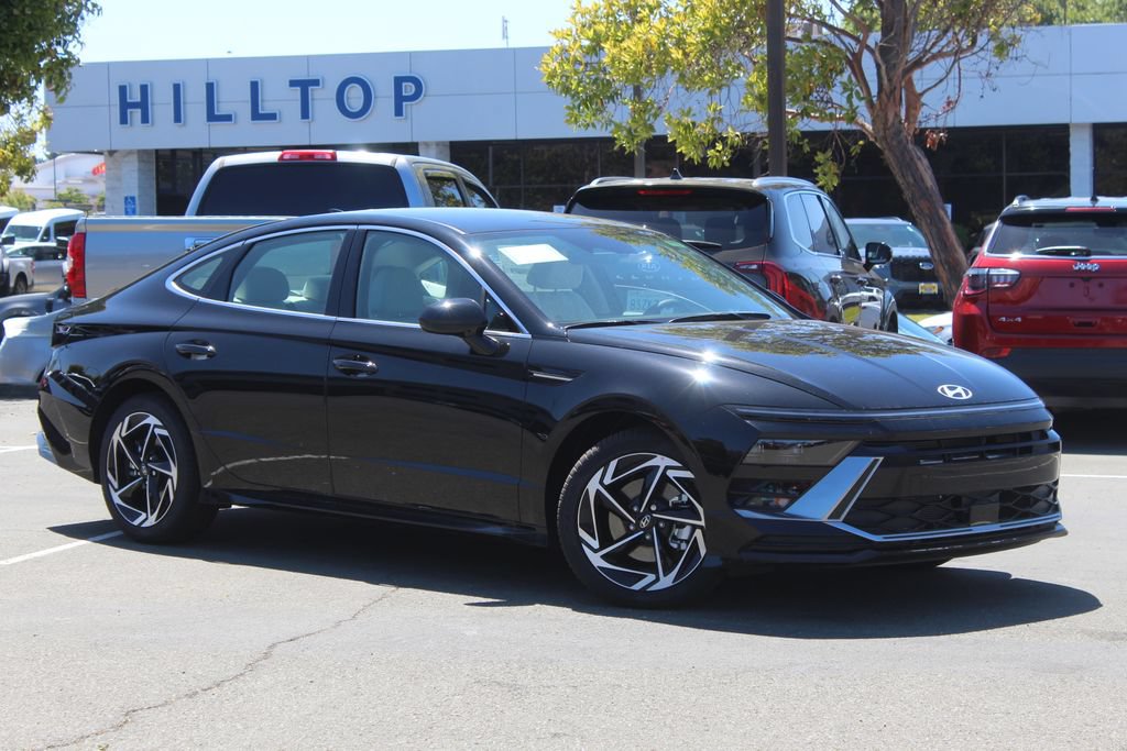 New 2026 Hyundai Sonata SEL FWD image 1