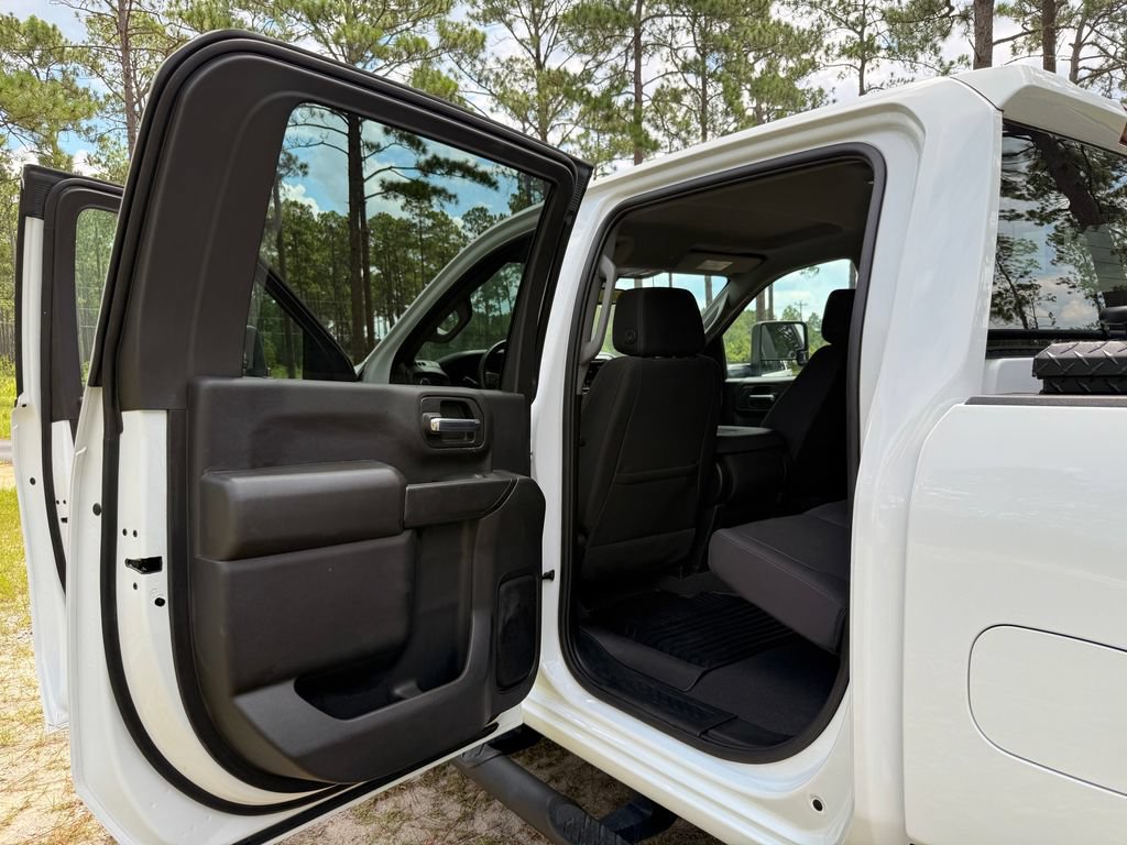 Used 2024 Chevrolet Silverado 2500 Custom w/ Custom Value Package AWD/4WD image 23