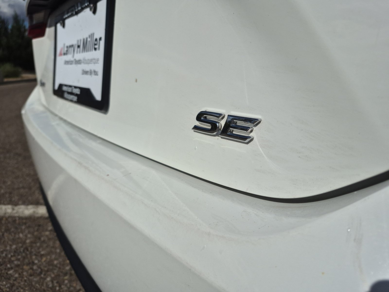 Used 2025 Toyota Camry SE FWD image 23