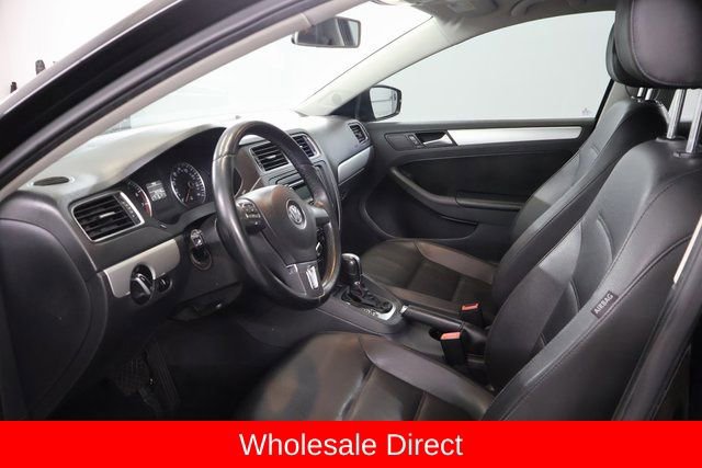 Used 2013 Volkswagen Jetta SE FWD image 10