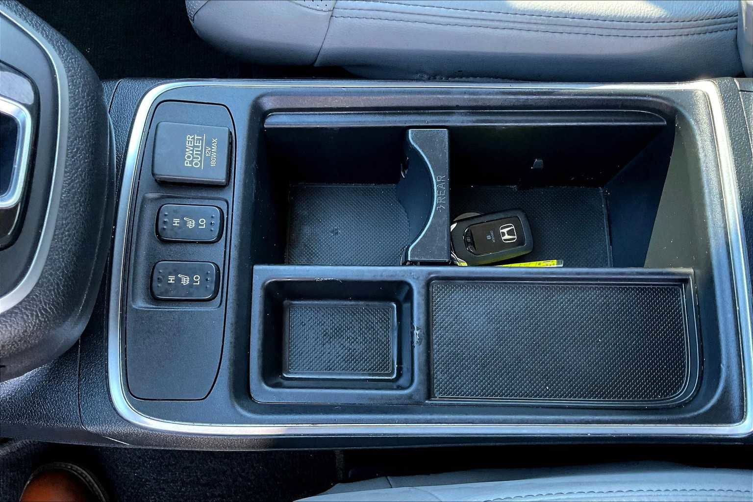 Used 2016 Honda CR-V Touring image 20