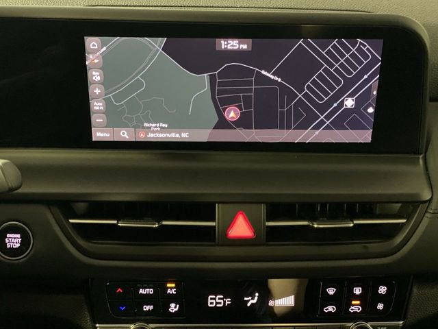 Used 2025 Kia Seltos EX w/ EX Sunroof Package image 19