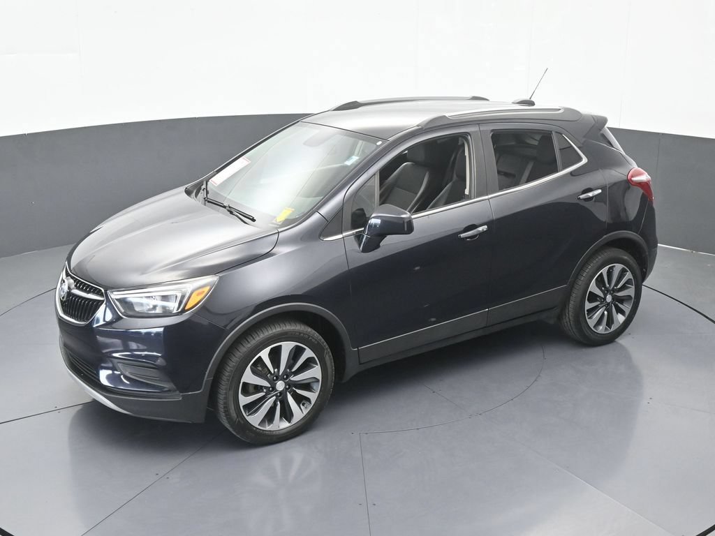 Used 2021 Buick Encore Preferred AWD/4WD image 44