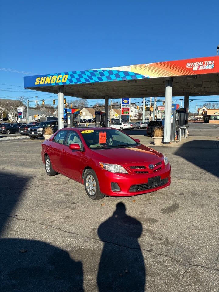 Used 2011 Toyota Corolla LE image 9