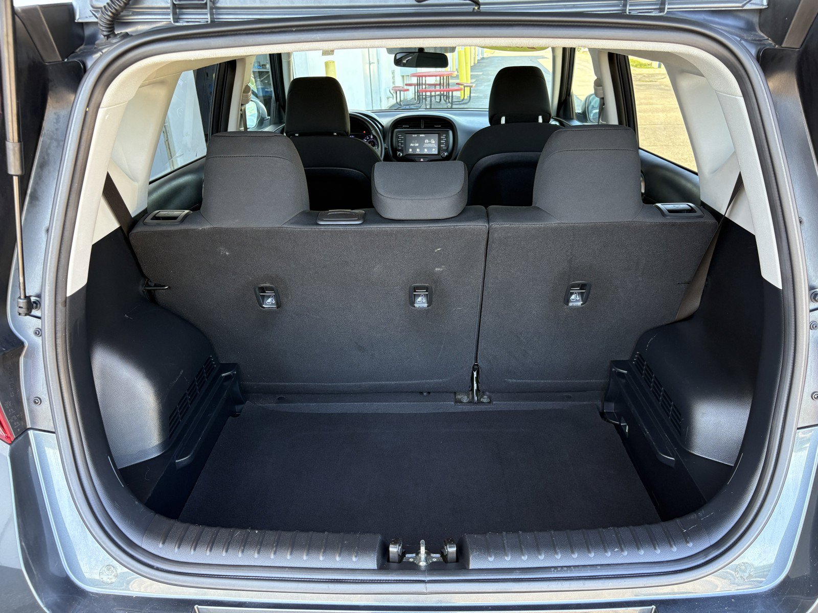 Used 2020 Kia Soul X-Line FWD image 27