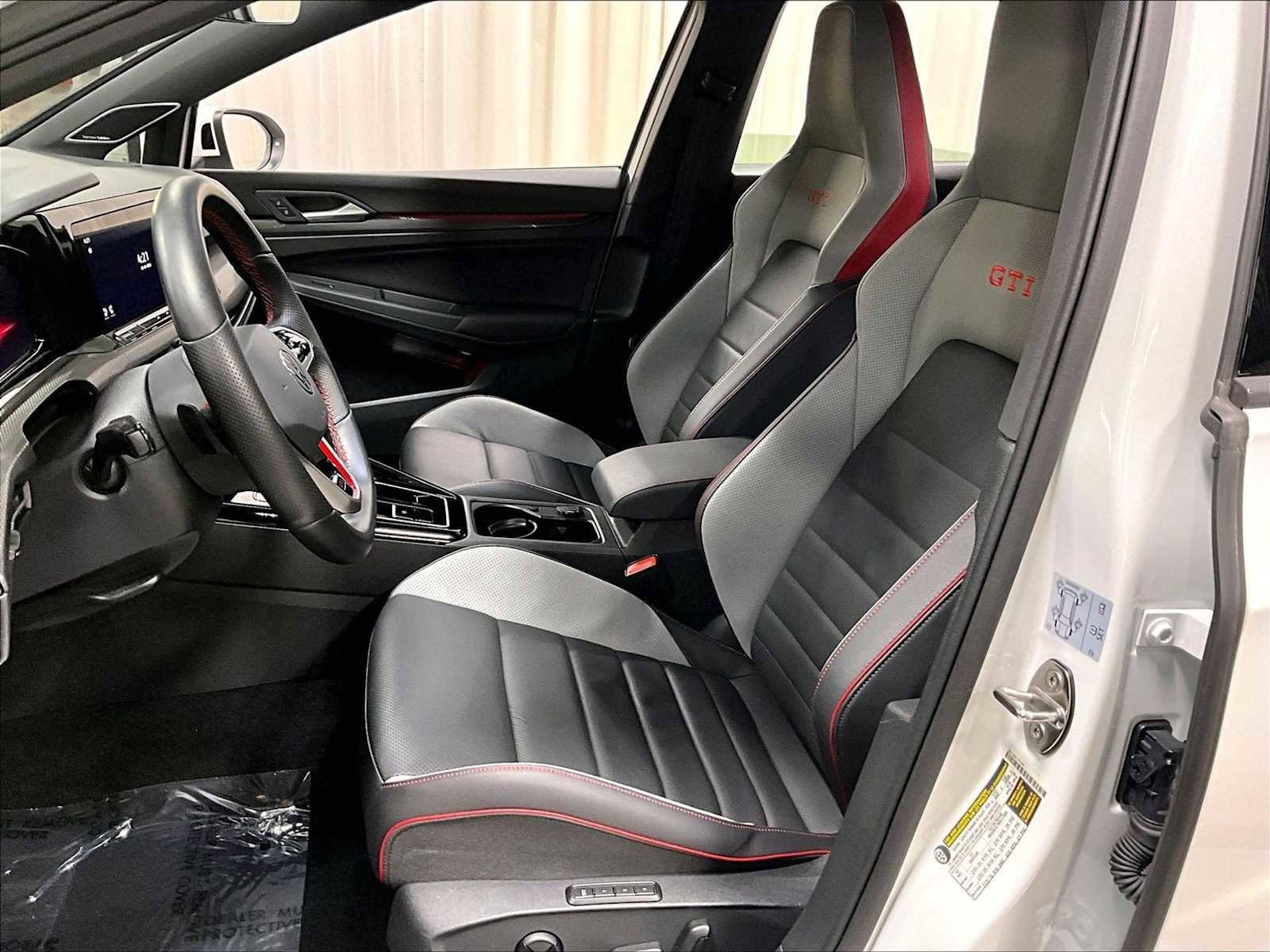 Used 2024 Volkswagen GTI Autobahn image 8