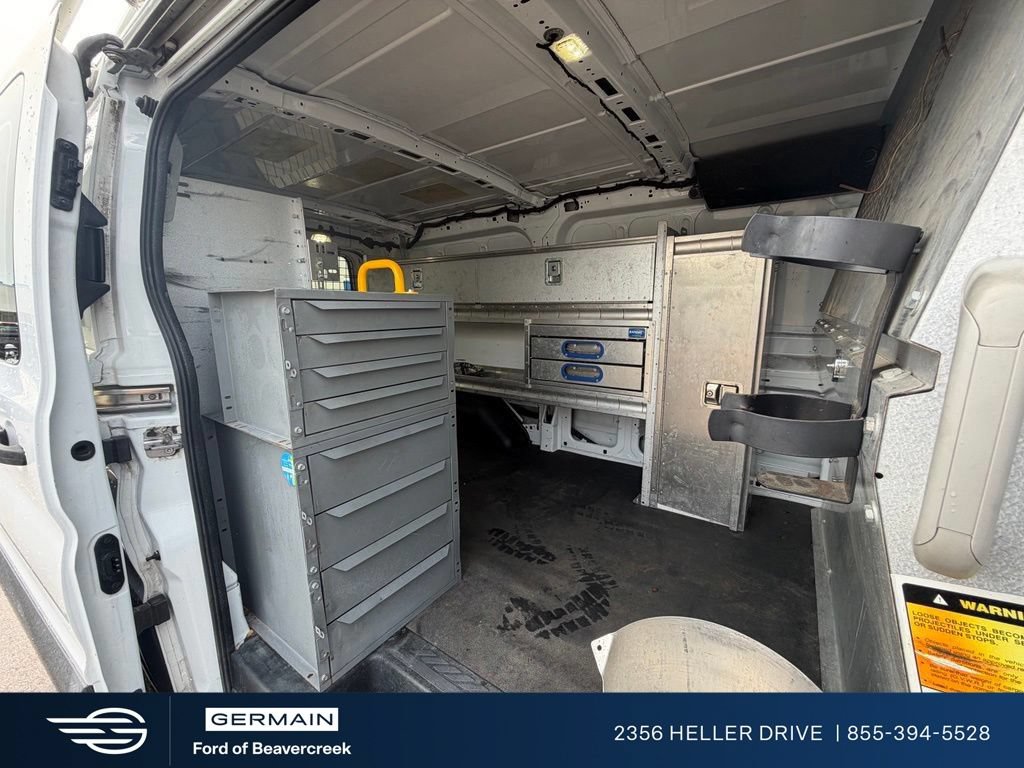 Used 2016 Ford Transit 250 130 Low Roof RWD image 27