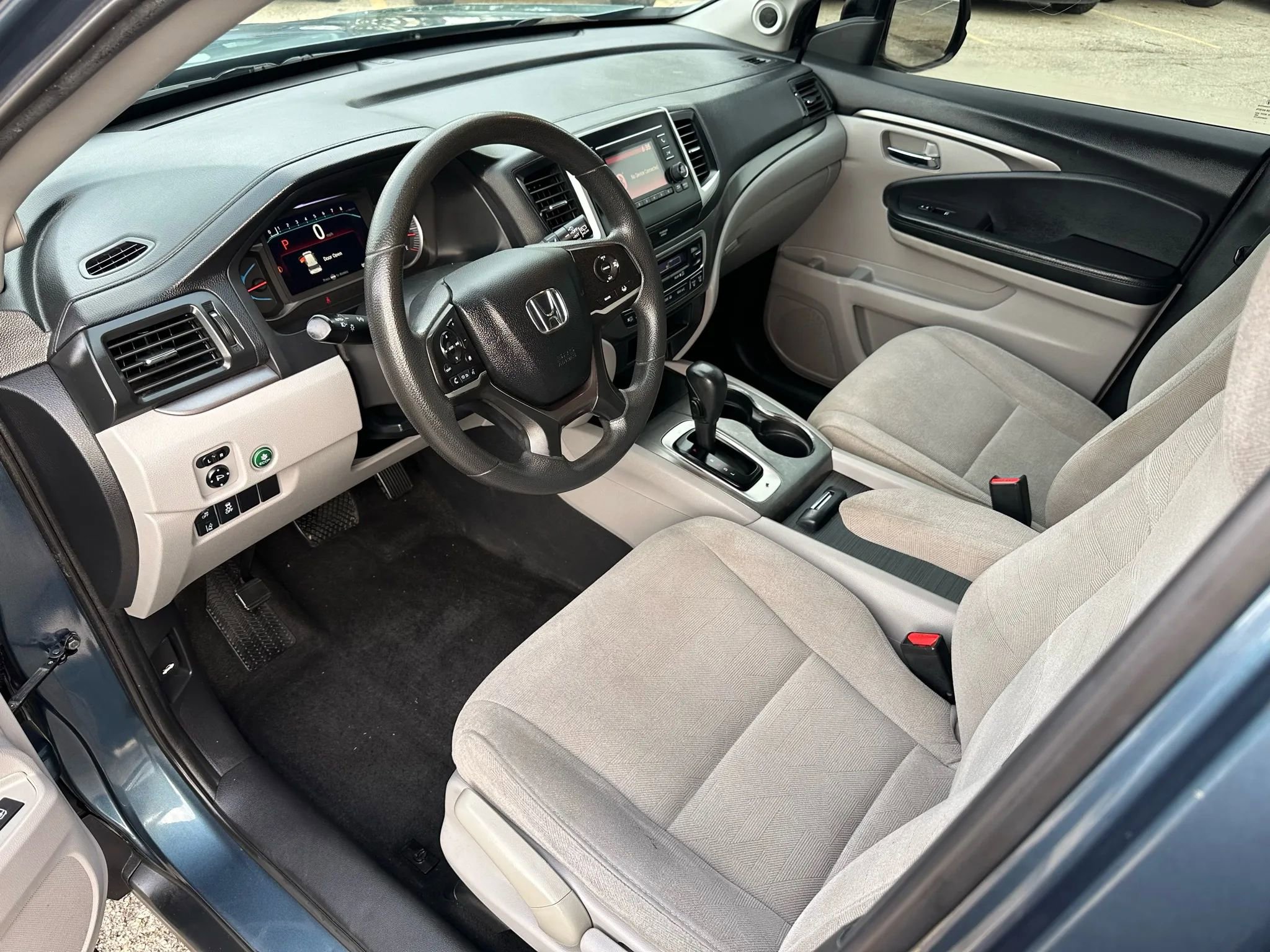 Used 2019 Honda Pilot LX image 13