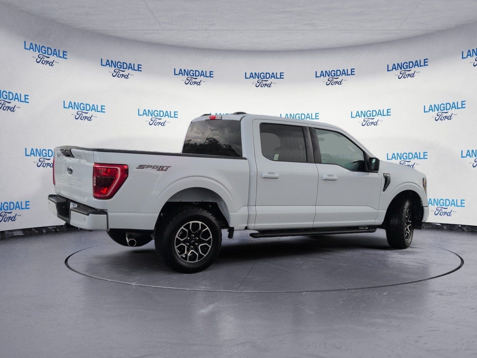 Used 2023 Ford F150 XLT w/ Equipment Group 301A Mid AWD/4WD image 4