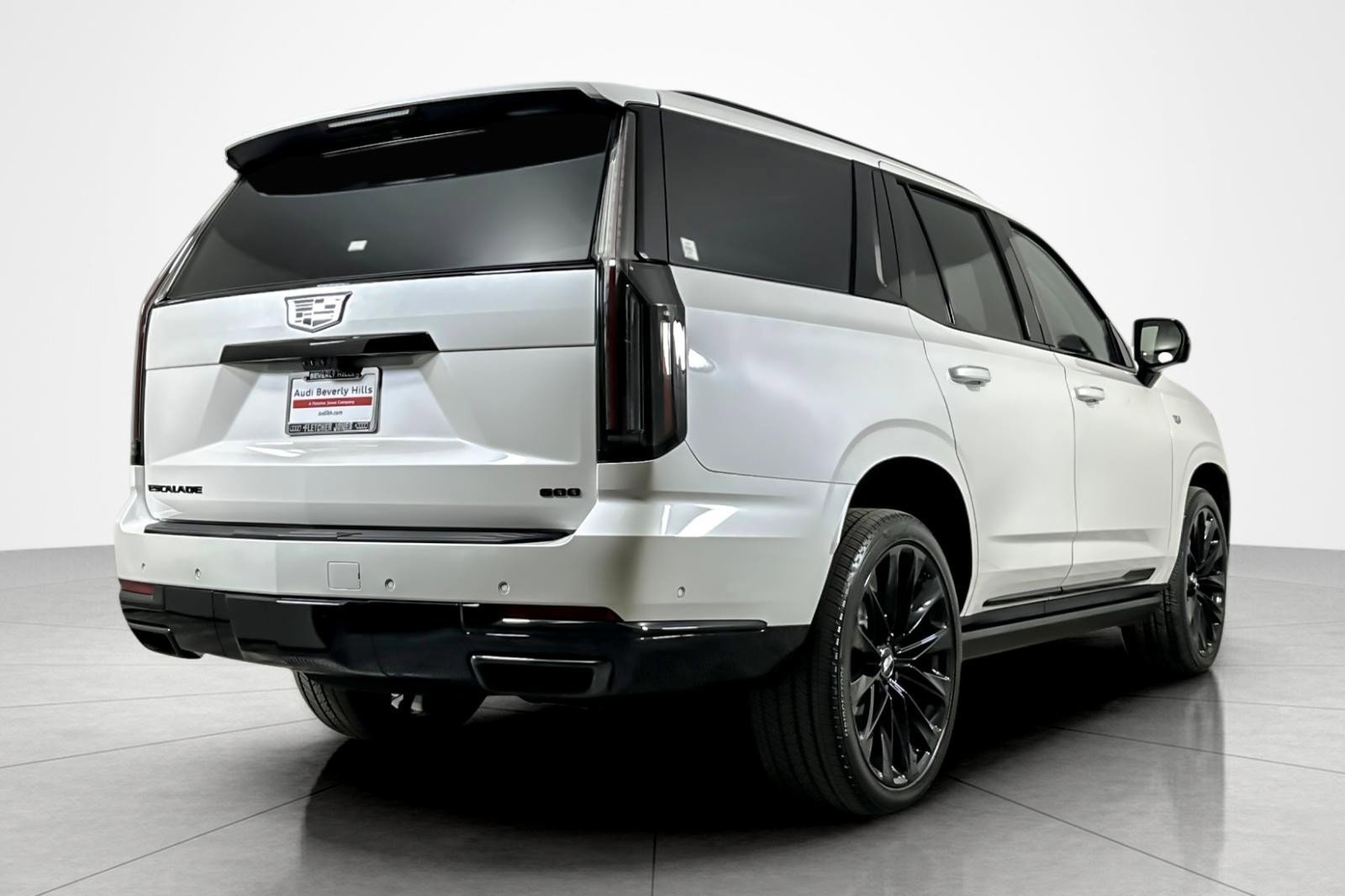 Used 2025 Cadillac Escalade Sport Platinum image 5