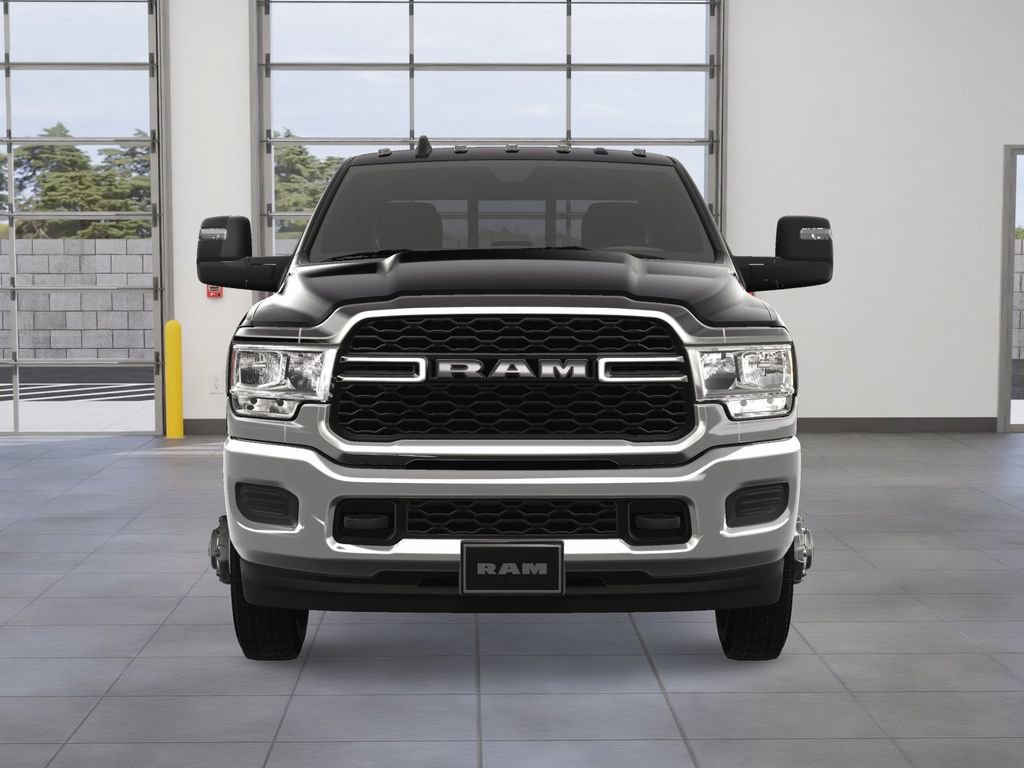 New 2024 RAM 3500 Tradesman w/ Chrome Appearance Group image 15