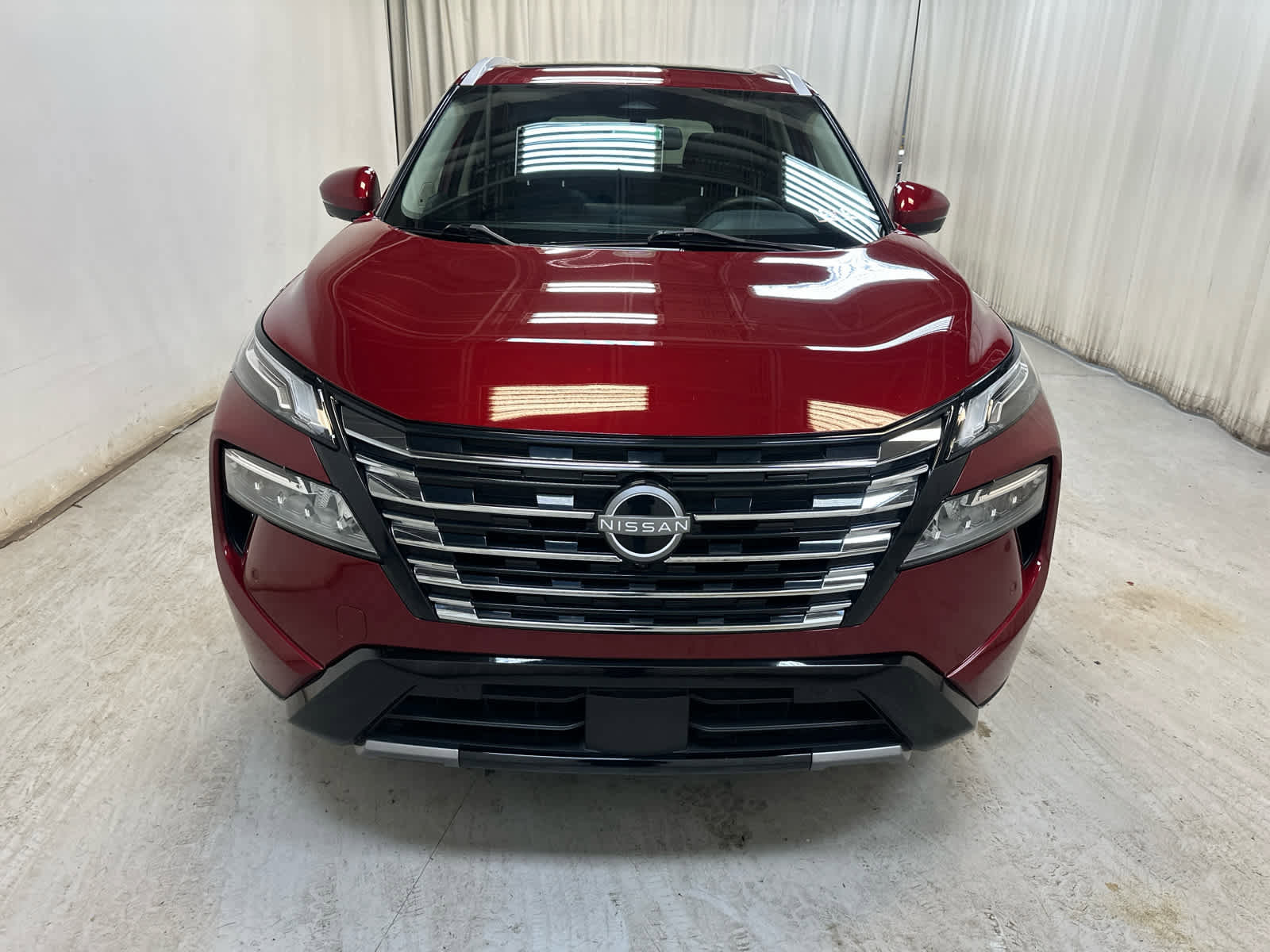 Certified 2024 Nissan Rogue Platinum AWD/4WD image 7