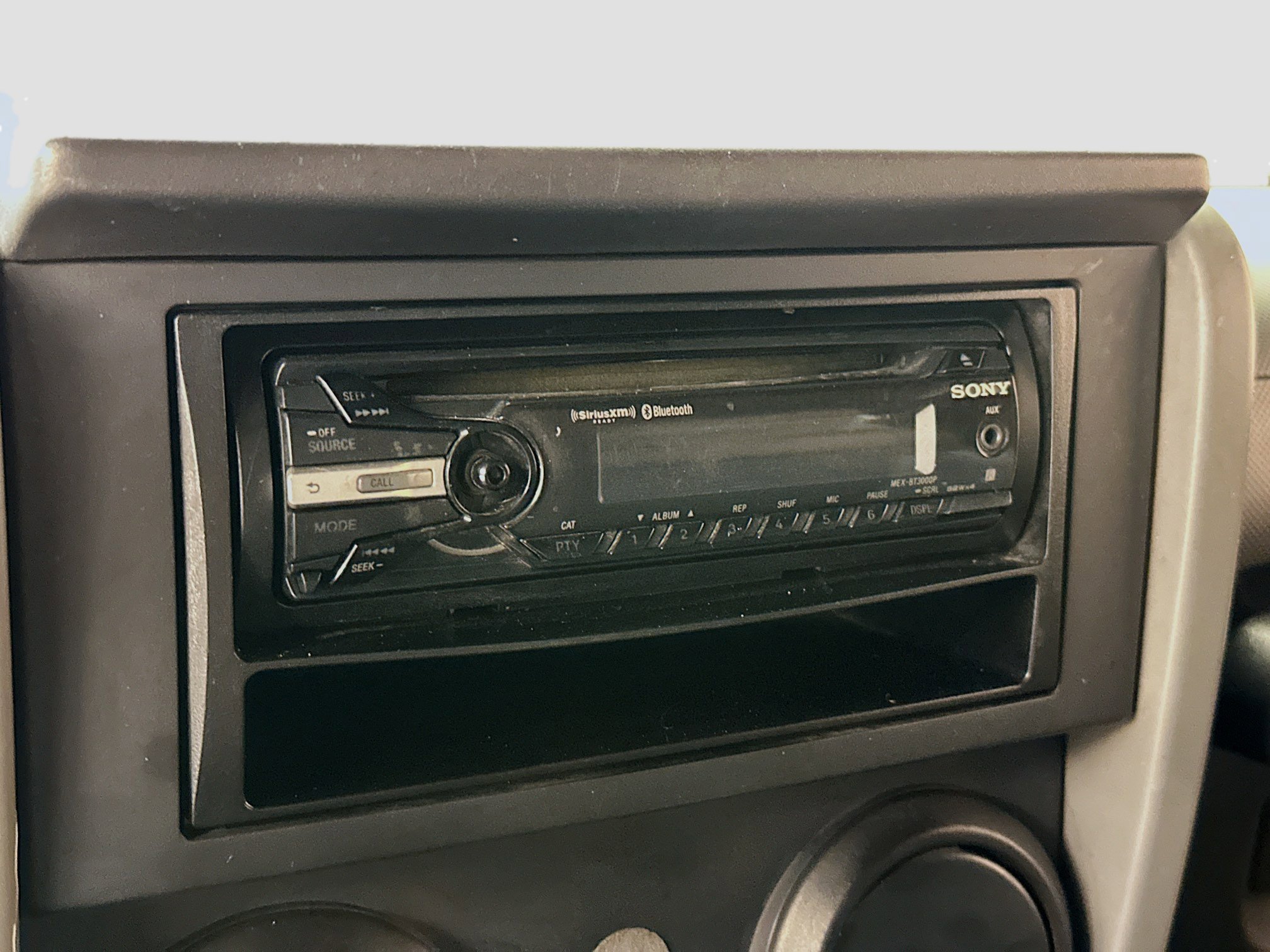 Used 2009 Jeep Wrangler X image 21