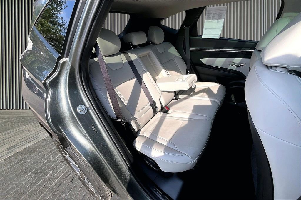 Used 2023 Hyundai Tucson Limited image 27