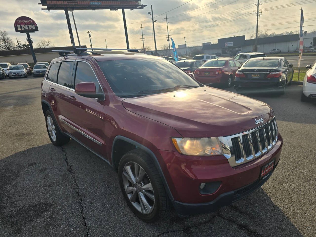 Used 2013 Jeep Grand Cherokee Laredo AWD/4WD image 10