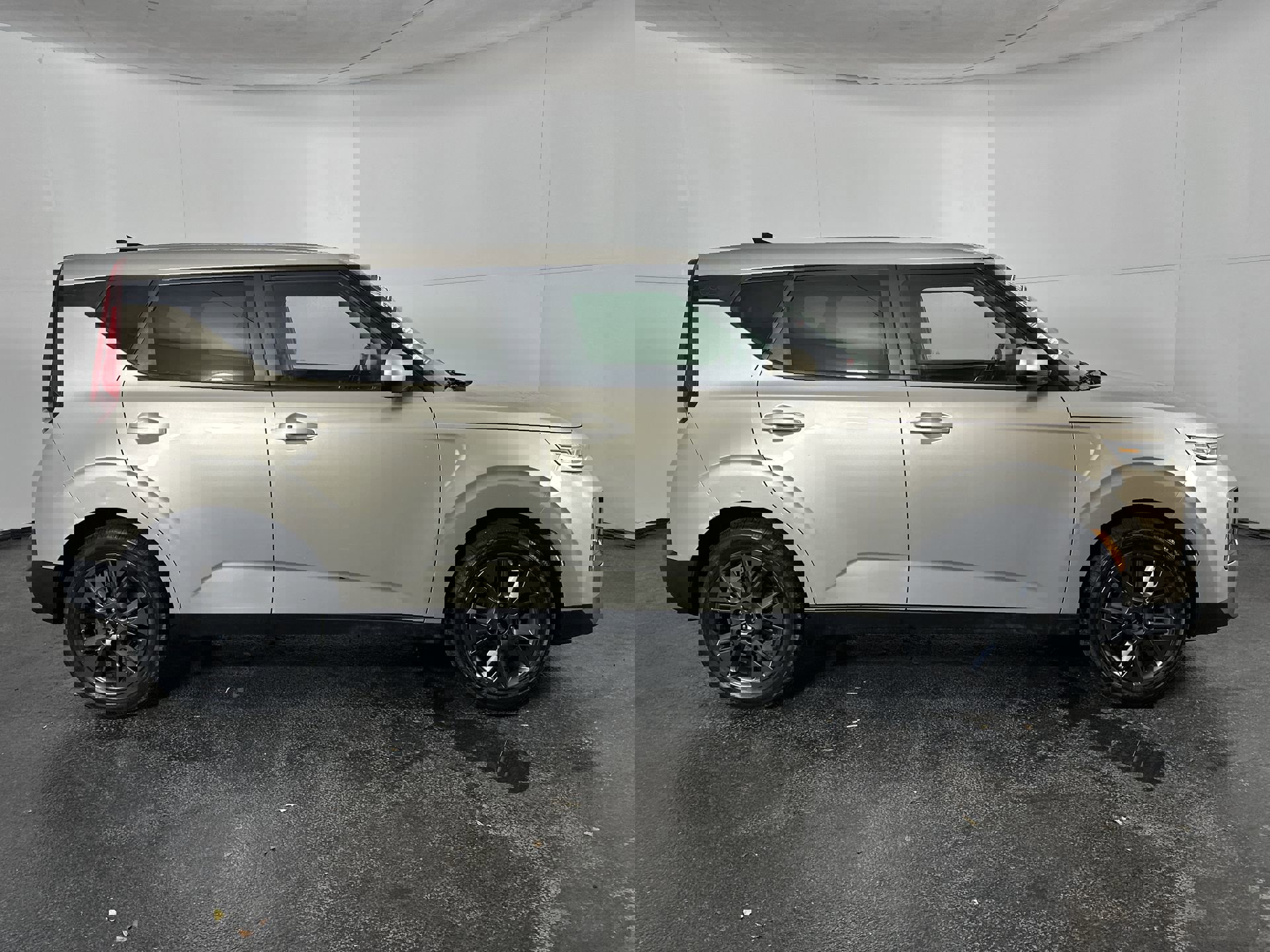 Used 2020 Kia Soul EX image 13